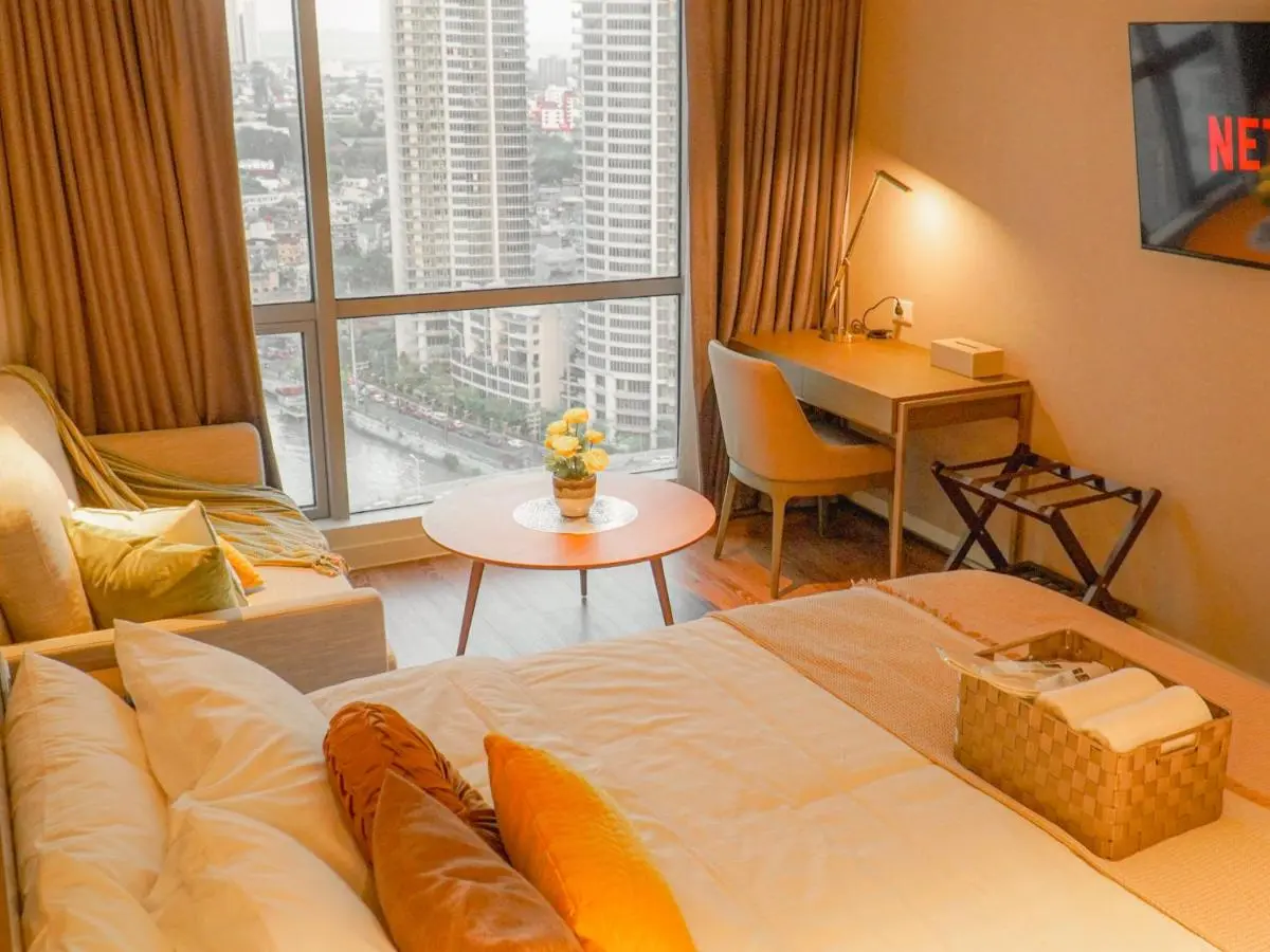 Image 5 of The Hotel Residences at Acqua Tower