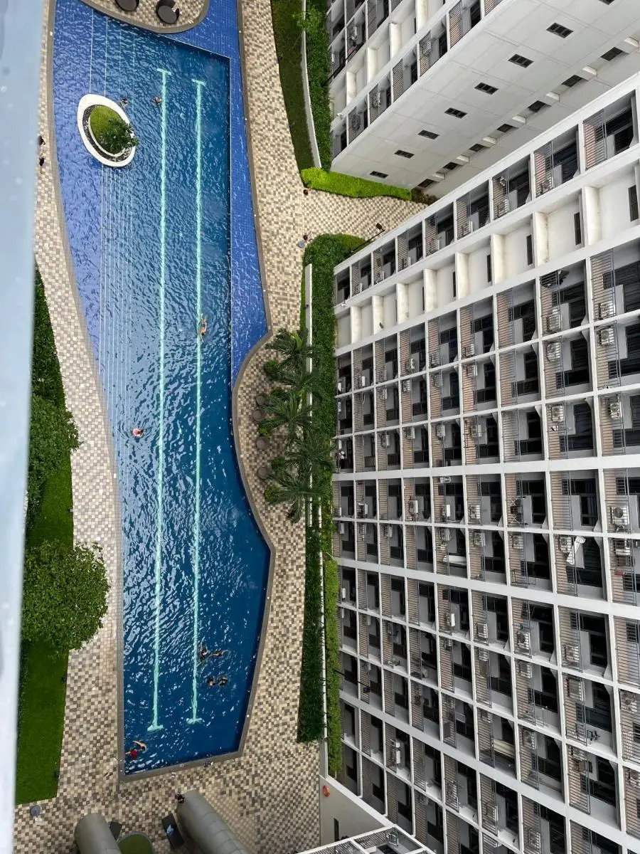 Image 4 of The Ren Suite Facing Amenities