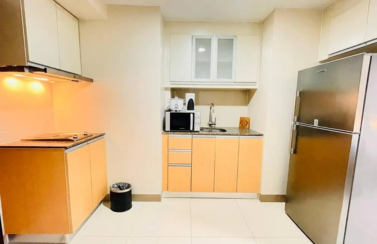 Image 6 of Thompson Suites – 2 beds, One Uptown Residences – XBOX & Netflix