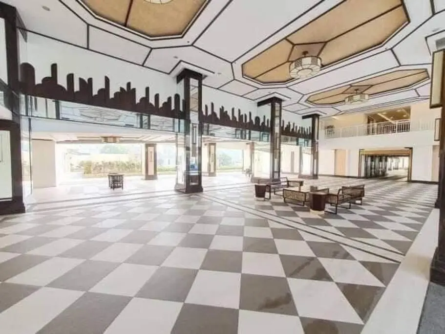 Image 2 of Torre DeManila TaftAvenue 1bedroomBalcony Rooftop Viewing LunetaPark ManilaOceanPark ManilaBay US Embassy
