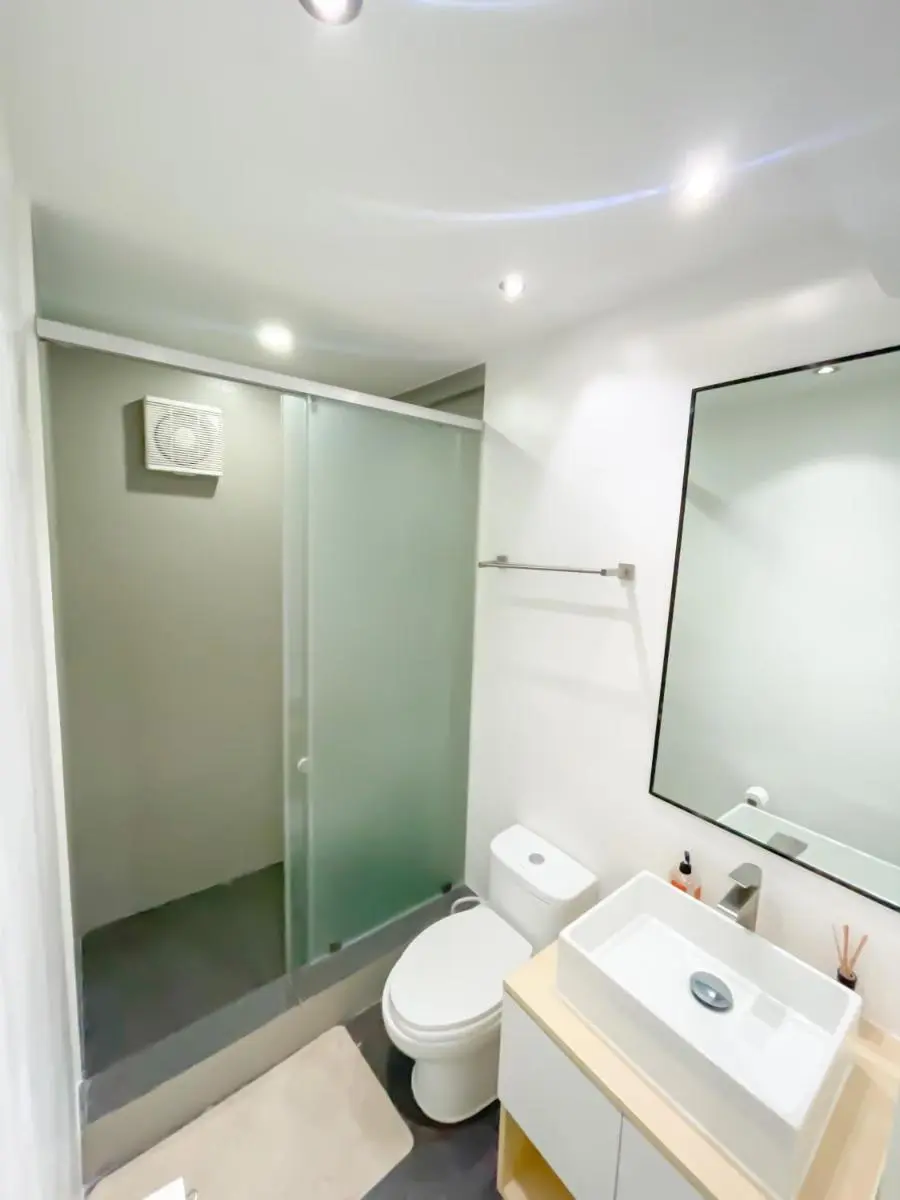 Image 2 of Travelers Inn – Modern Capsule Bunks, Makati