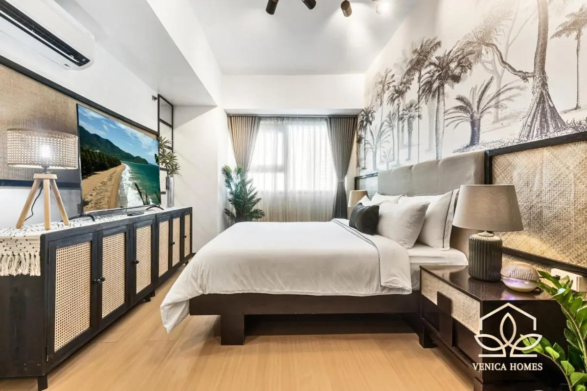 Image 1 of Tropical Oasis w/ the best view of BGC + Netflix