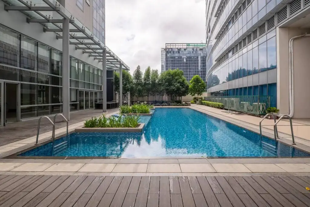 Image 3 of Uptown BGC