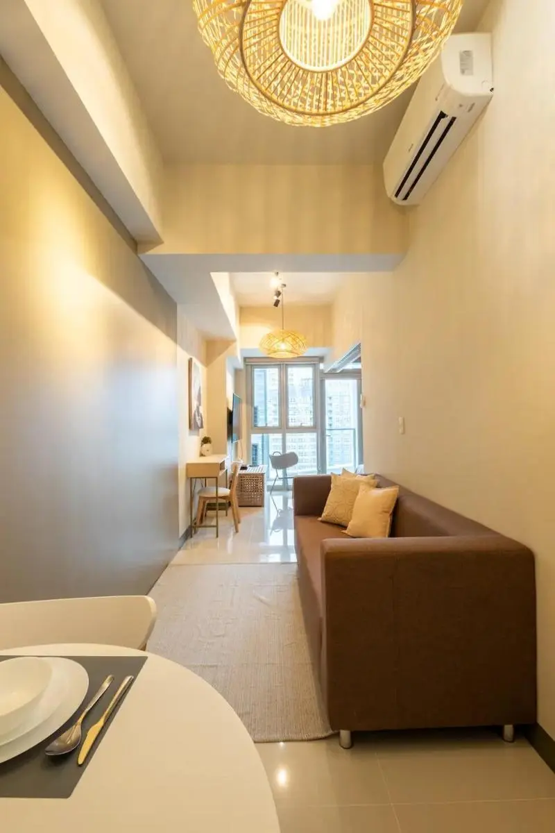 Image 4 of Uptown BGC