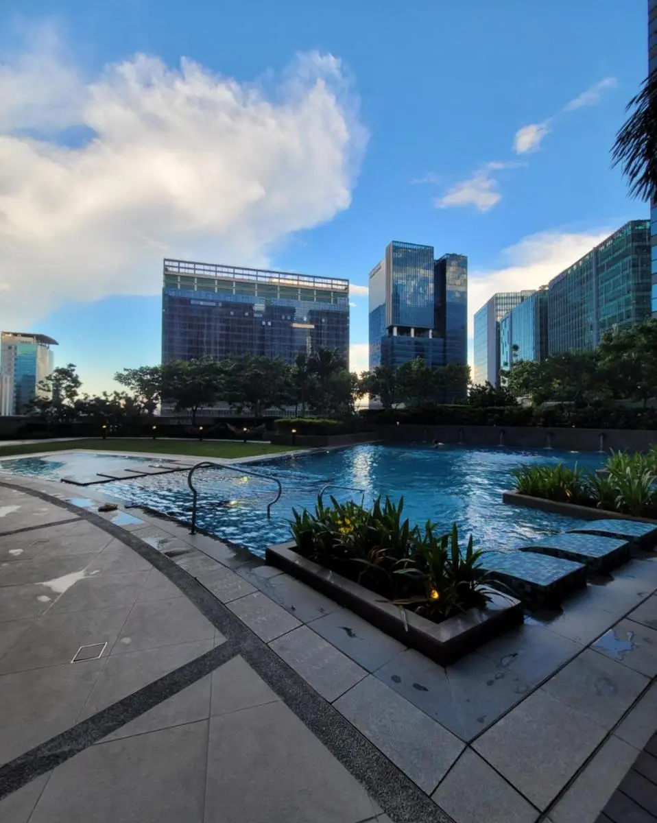 Image 5 of Uptown Parksuites Tower 1 at BGC – Staycations Up Above 12