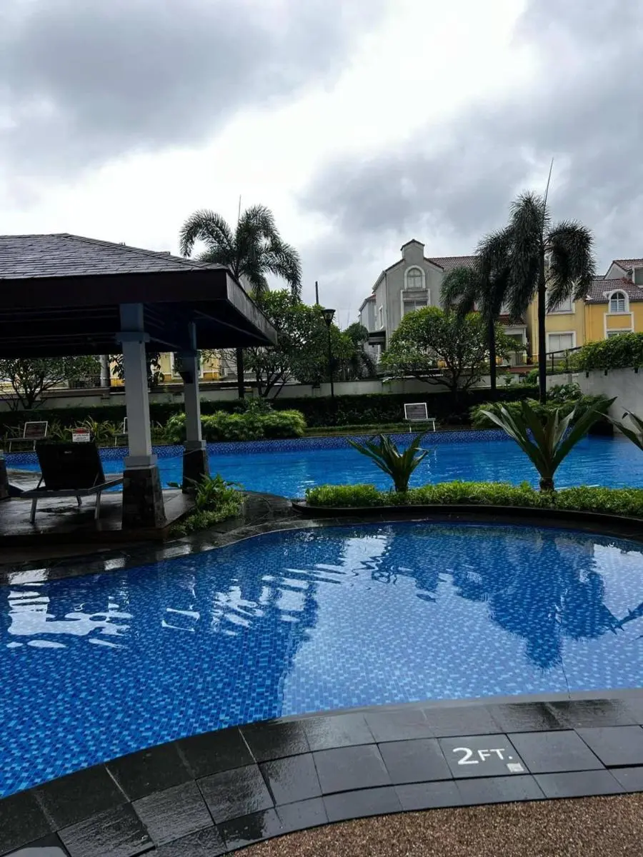 Image 3 of Velasco Place