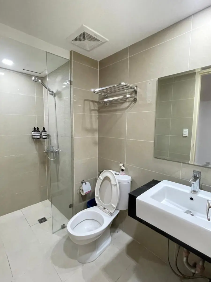 Image 1 of Venetian Panorama BGC Venice Grand Canal Apart ment, 4 Bedrooms, for 10 Guests