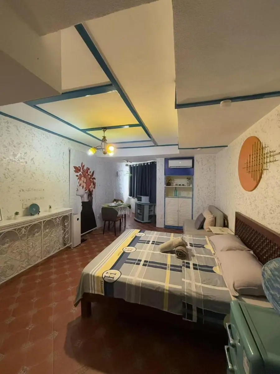Image 2 of Vincondotel Roxas Ave Manila 1BR Marbella