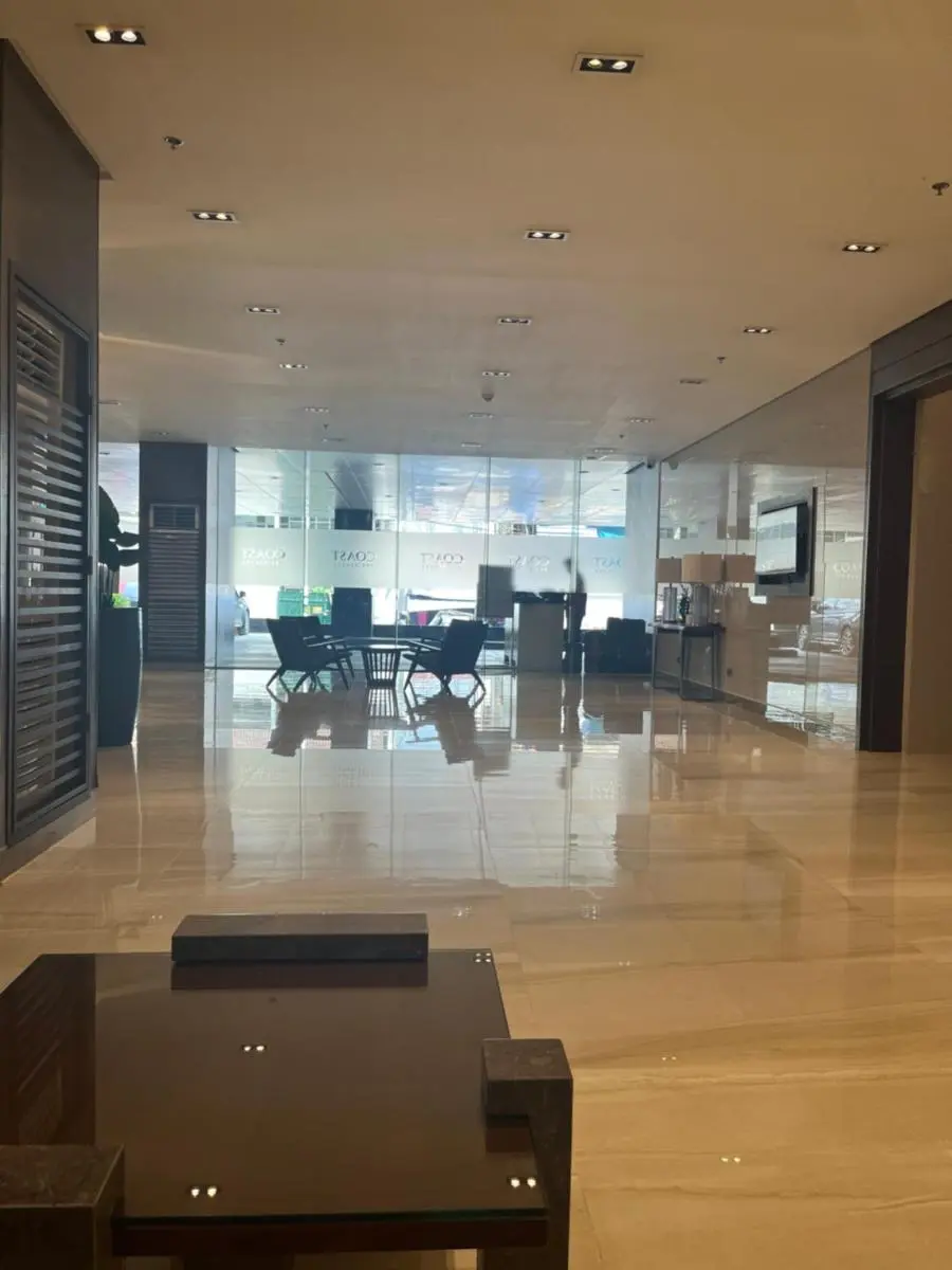 Image 5 of Wenie Getaway