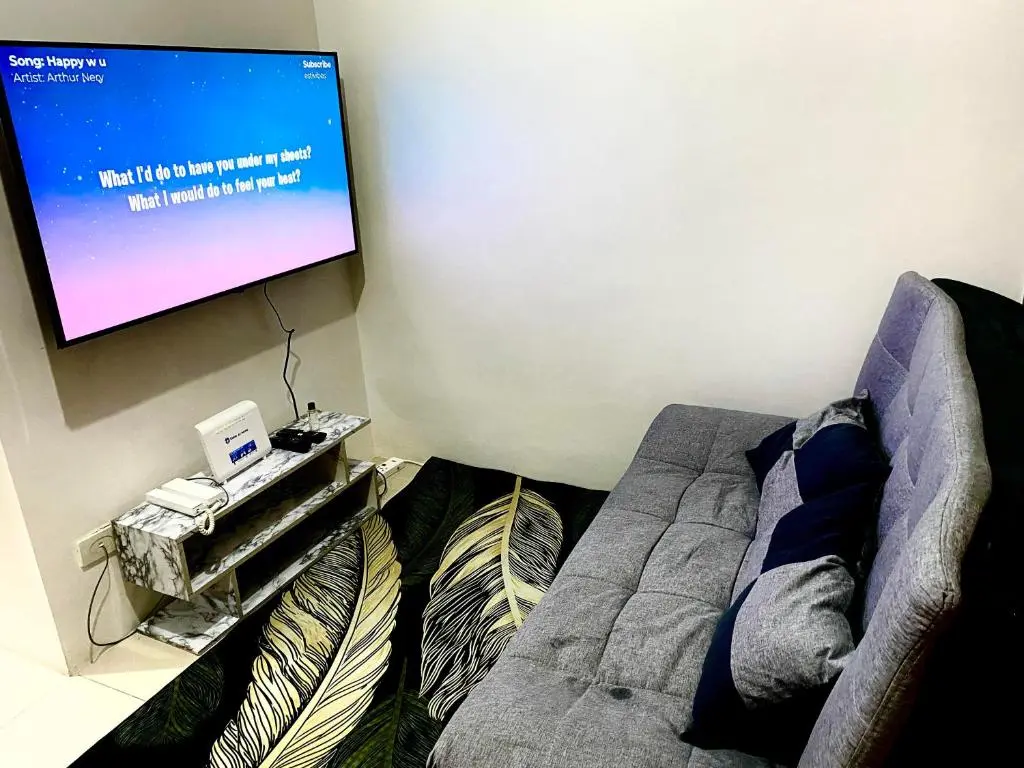 Image of aesthetic suite in edsa smdc fame VERY FAST WIFI