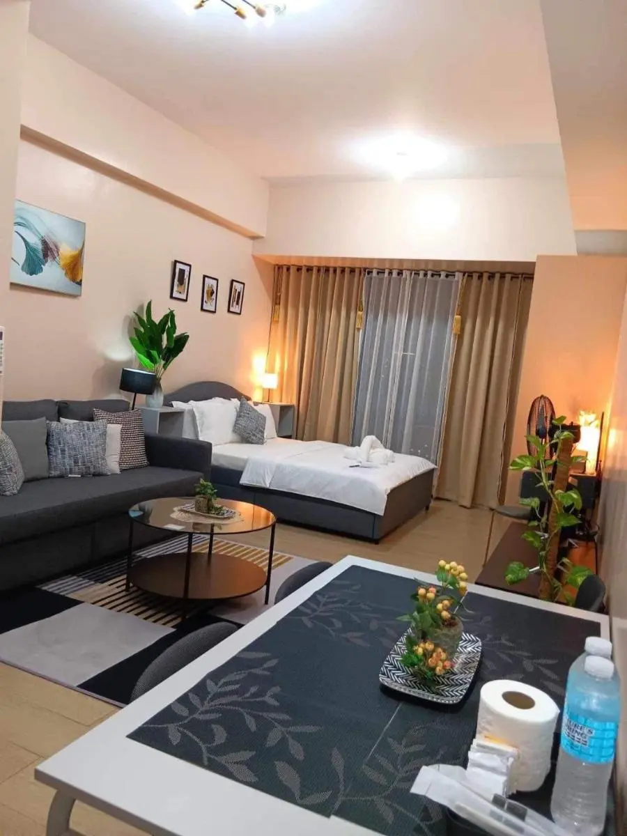 Image 4 of studio condo building 81 newport boulevard