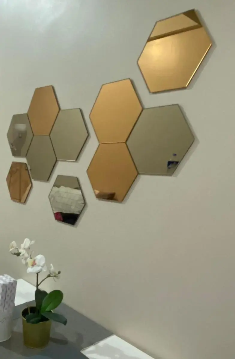 Image 5 of studio flat at 101 Newport Boulevard