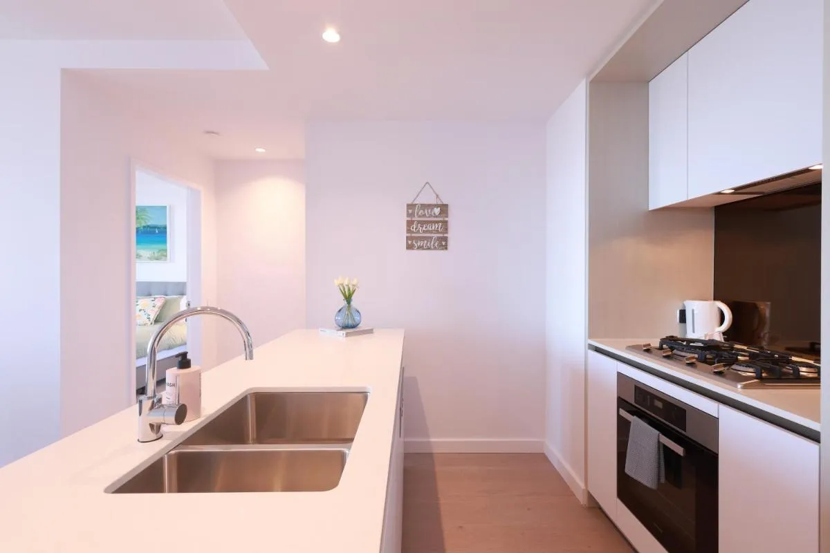 09D 2Bedroom Apt nr Yara river w Ocean view Free parking — 5