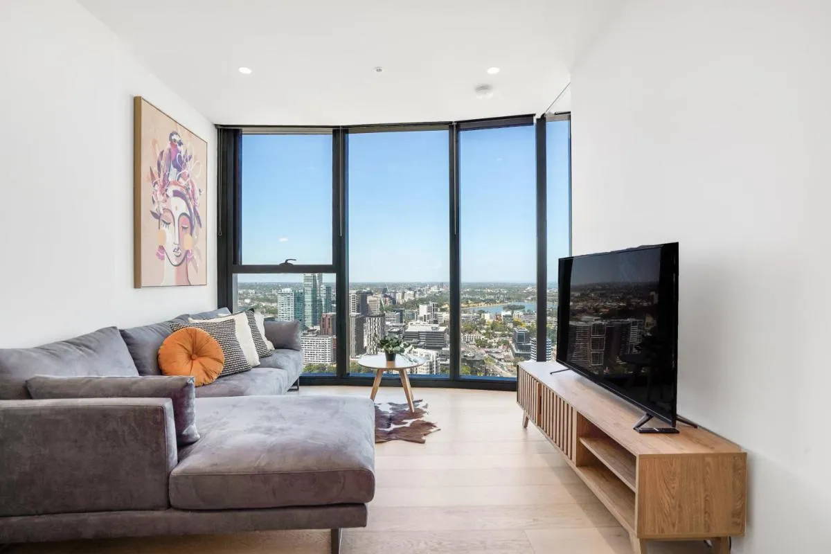 3BR 2BATH, Southbank, Crown, Sea View, Level 39 — 5