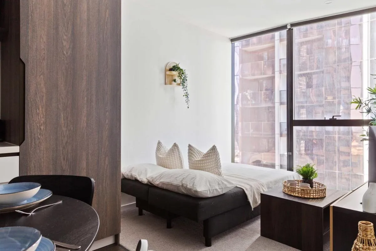 A Chic 2BR Apt Right Next to Melbourne Central — 2