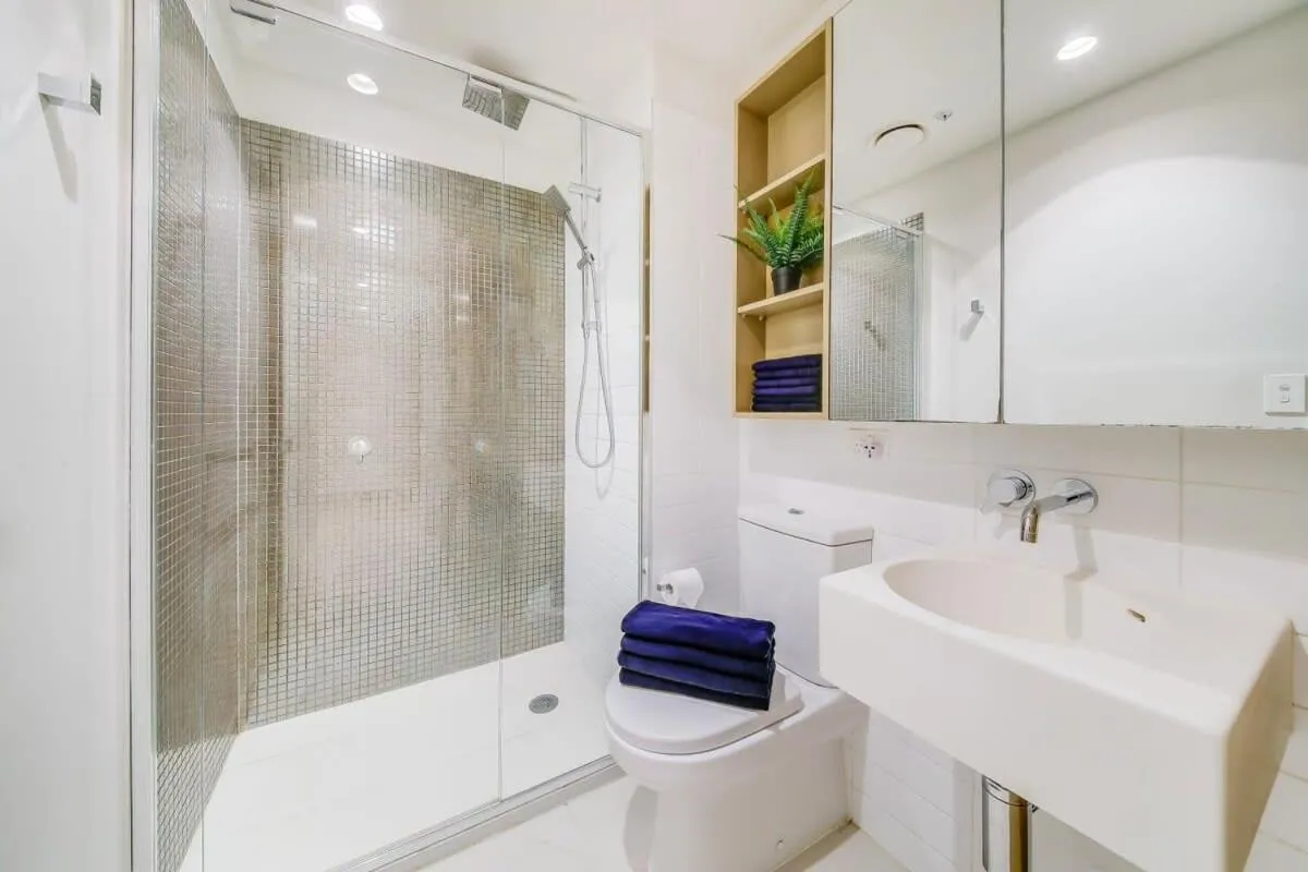 A Comfy 2BR Apt Near to Melbourne Central — 3