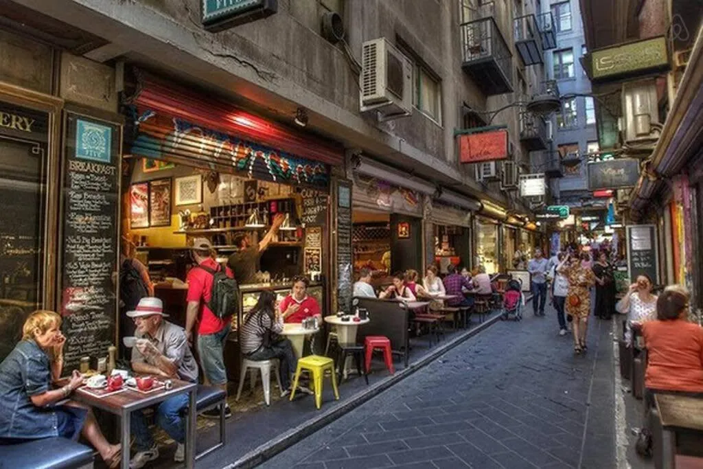 A Comfy 2BR Apt Near to Melbourne Central — 4