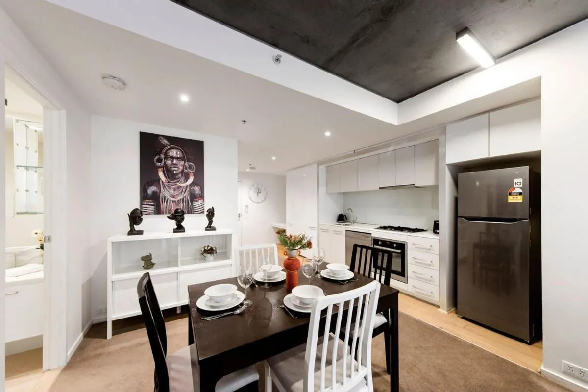 A Cozy Apt Near Grand Prix Circuit FREE Parking — 4