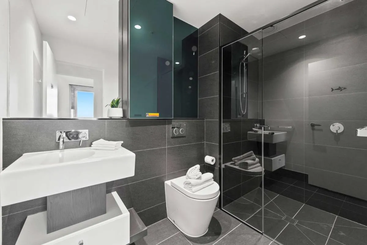 A Cozy & Lux Apt Next to Southern Cross Station — 3