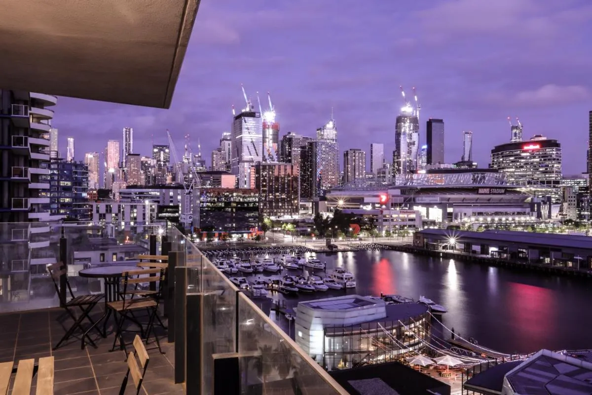 AKOM AT Docklands — 5