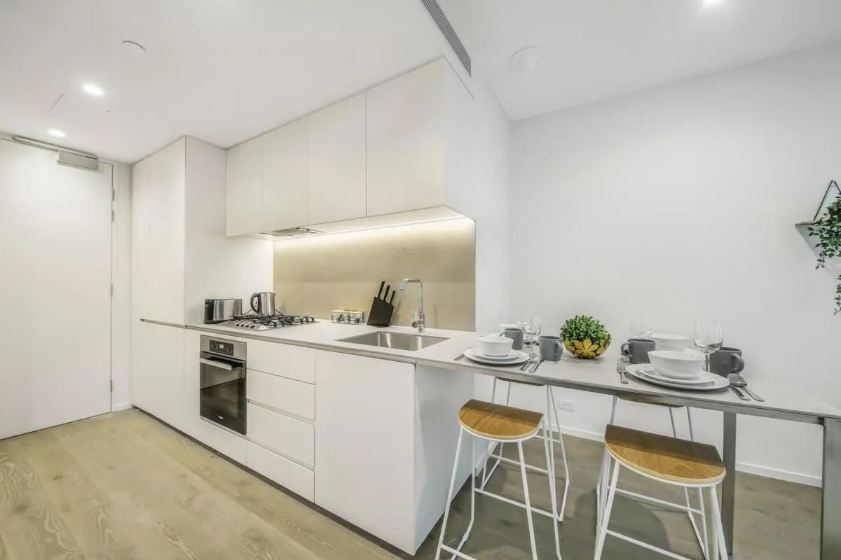A Lovely Apt Near Crown Casino & Southgate Mall — 4