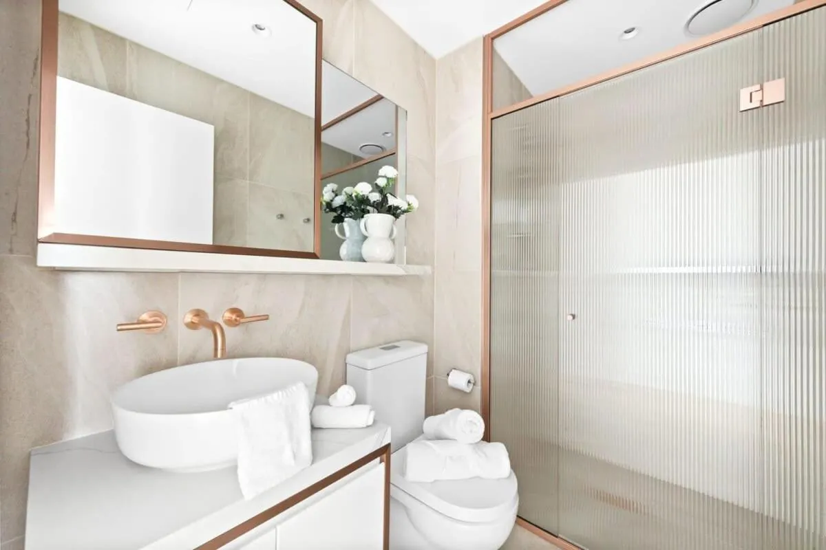 A Stylish 2BR Apt in the Heart of Chapel Street — 3