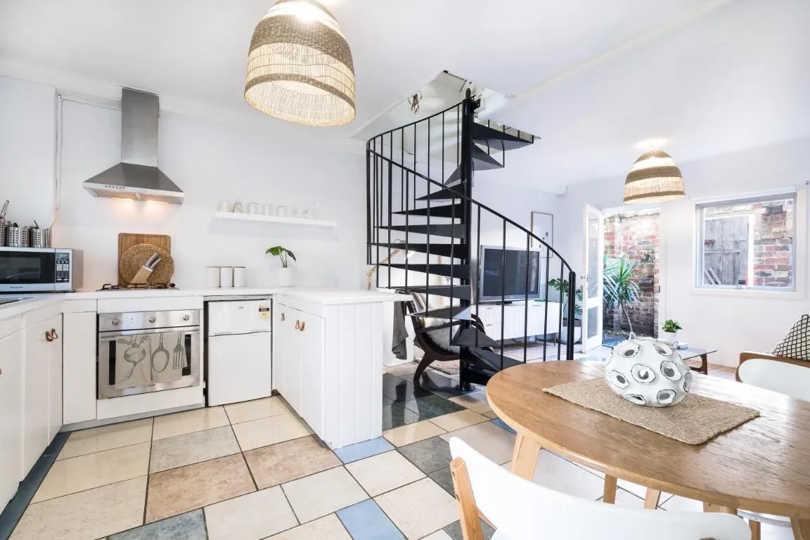 Amazing Apartment, Beautiful Location – FREE WIFI