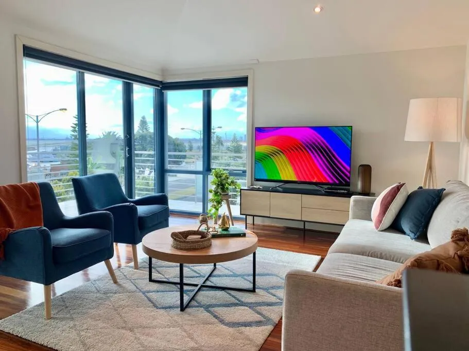 Amazing Beachfront & City Views 2 bed 2 bathroom — 5