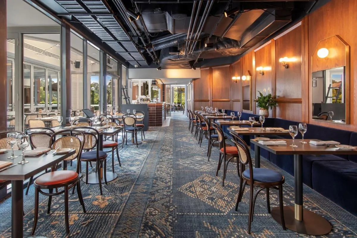 Amora Hotel Riverwalk — 5