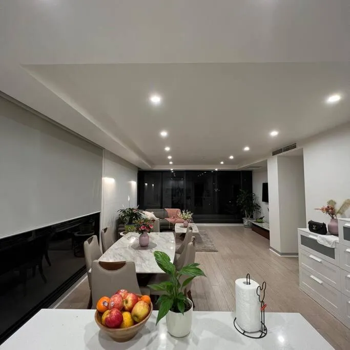 Carlton Stunning View Apartment with Free Parking -2 — 4