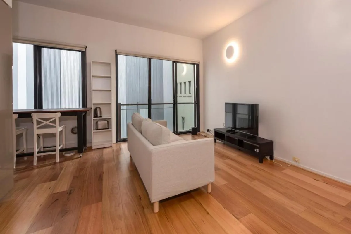Central Boutique Studio in the heart of Melbourne! — 3