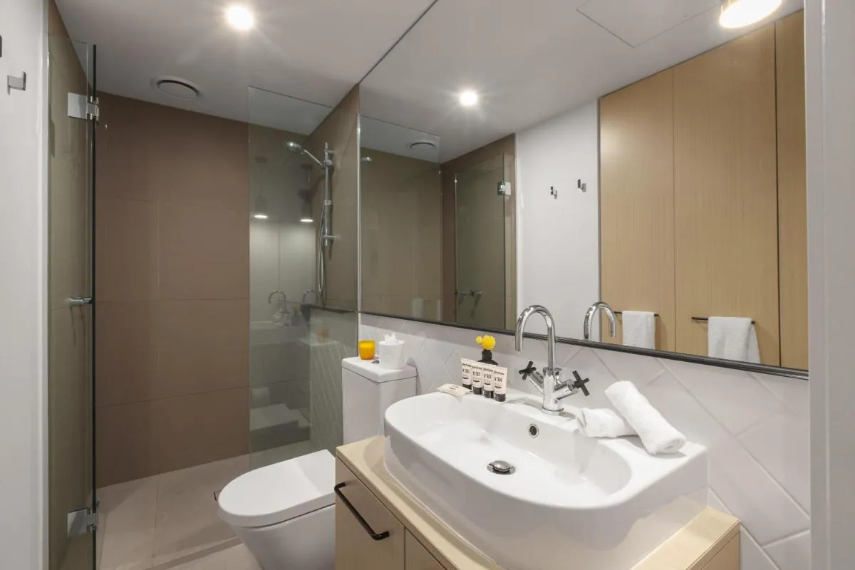 Central Simplicity – Modern Inner-city Living — 3