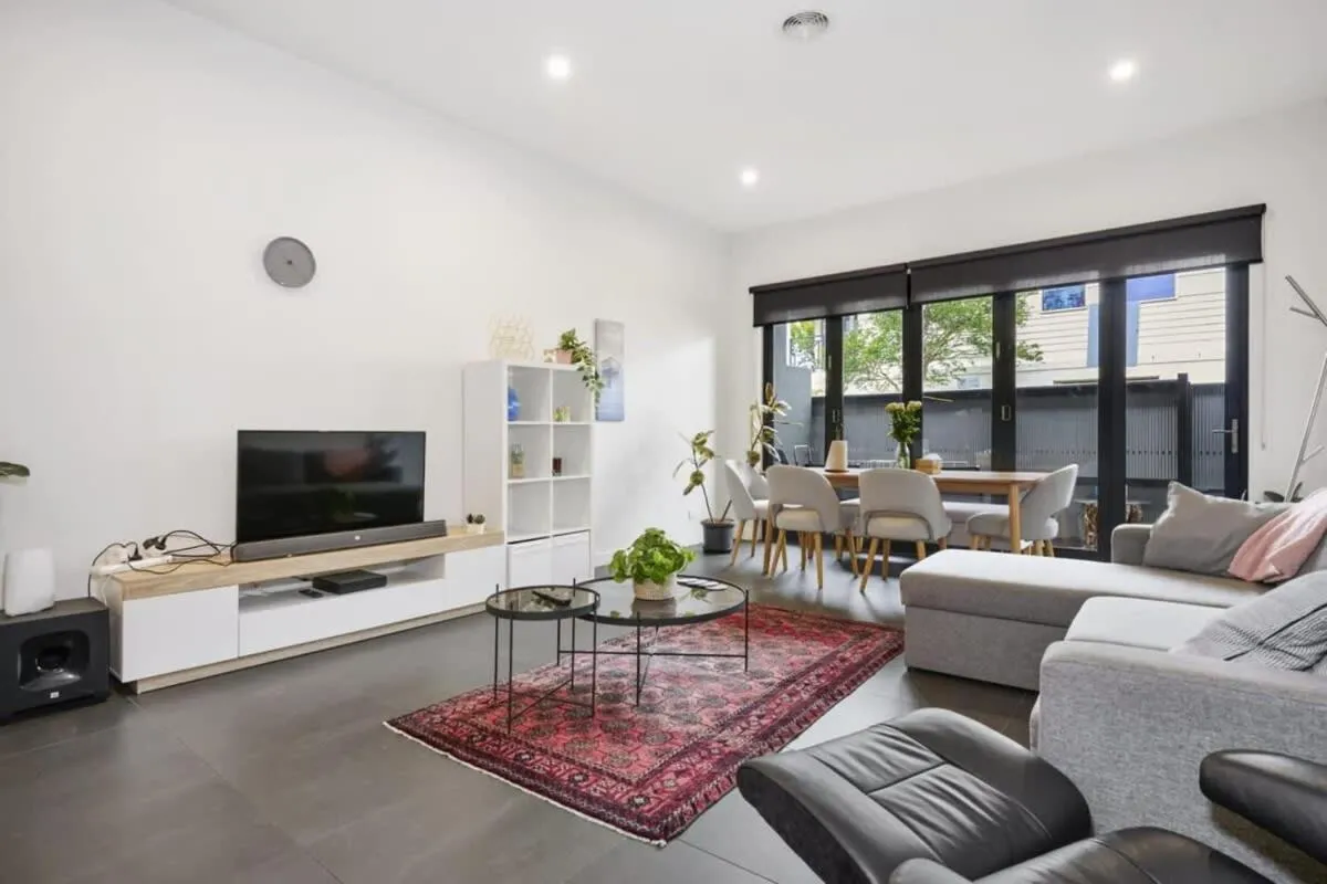 Chic South Yarra Gem – Near Chapel St & More — 5