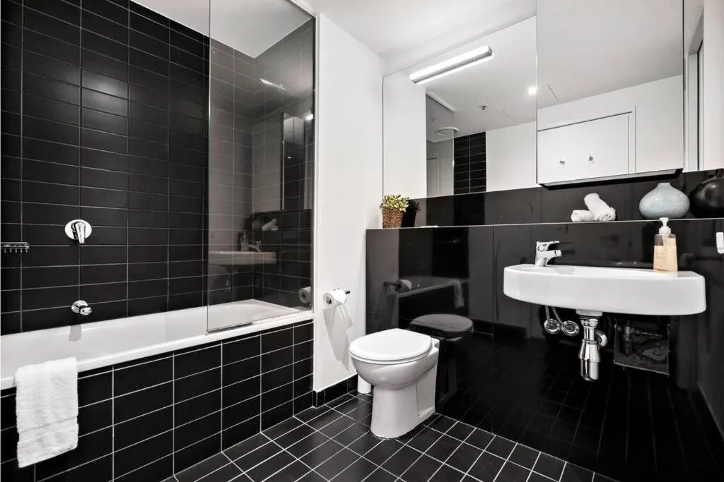 City View Central – Balcony Abode by Southern Cross — 3