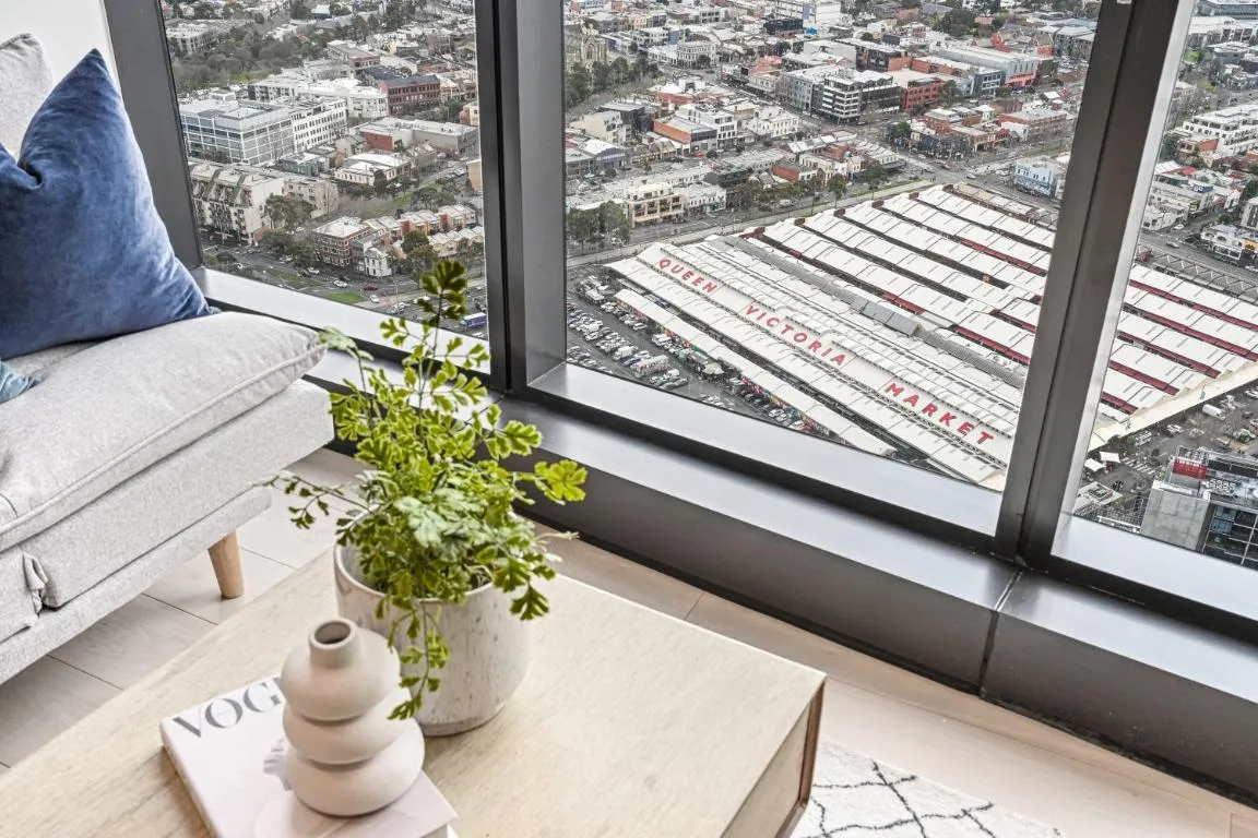 CityView HighRise Apartment
