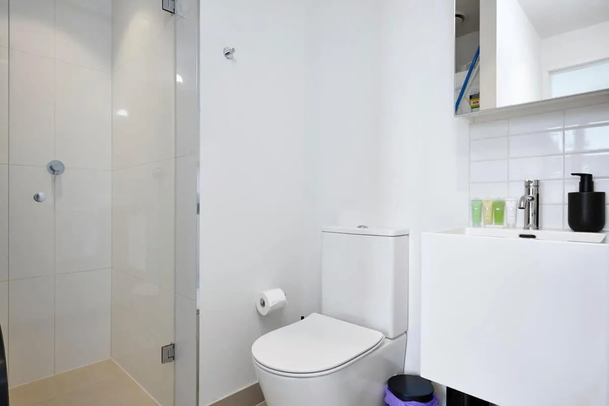 Cityscape Southbank 2BR stay — 3