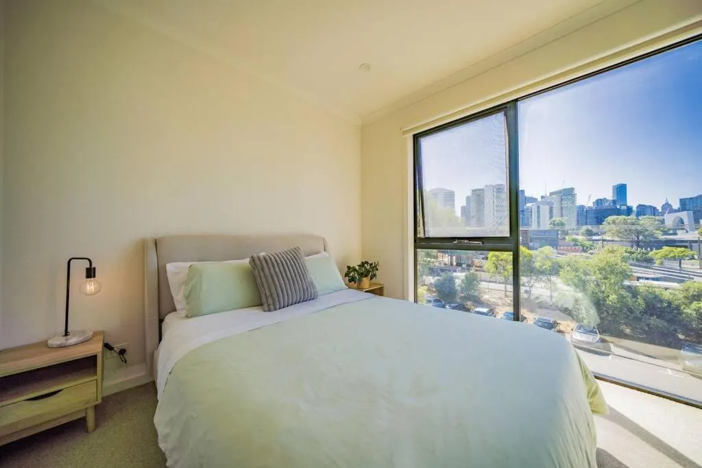 City view 1B1B- close to CBD-parking — 2
