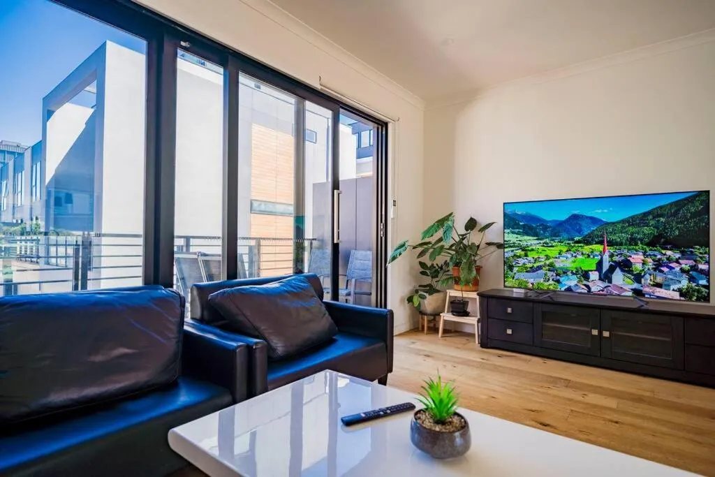 City view 1B1B- close to CBD-parking — 5