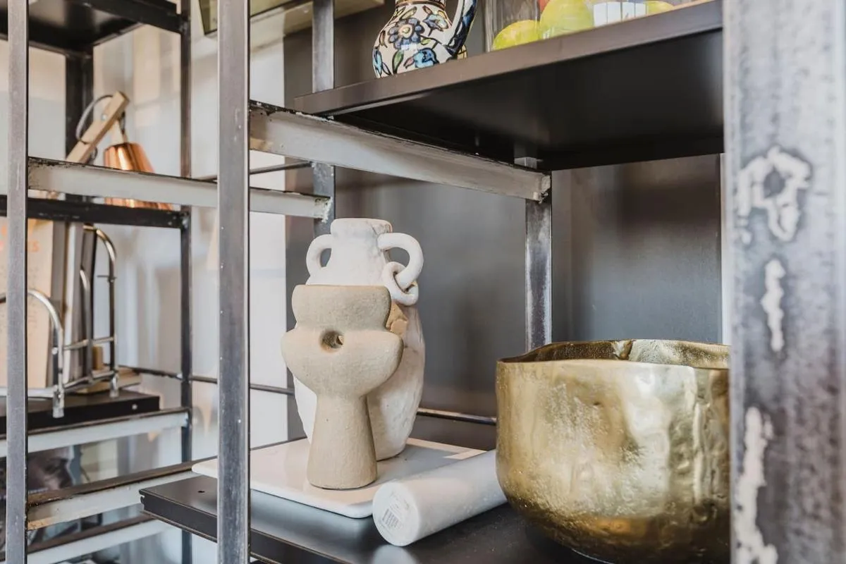 Cocoa Loft – A Designer Conversion off Chapel St — 3