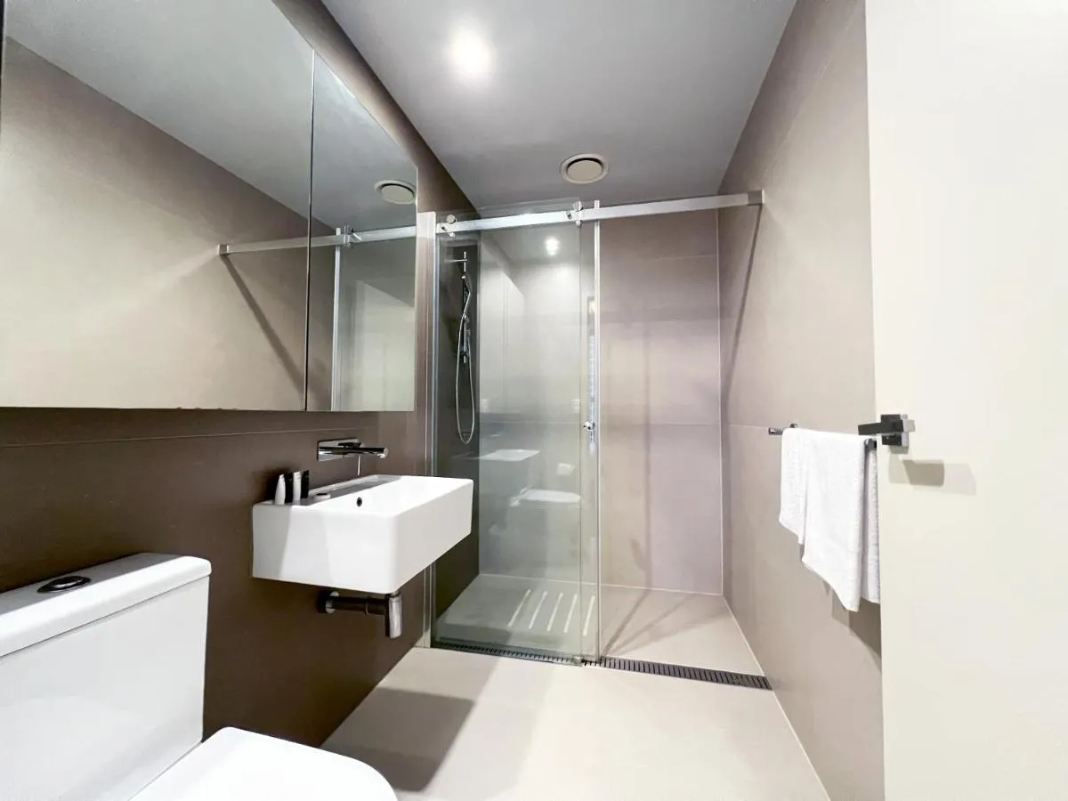 Collins Serviced Apartments — 2