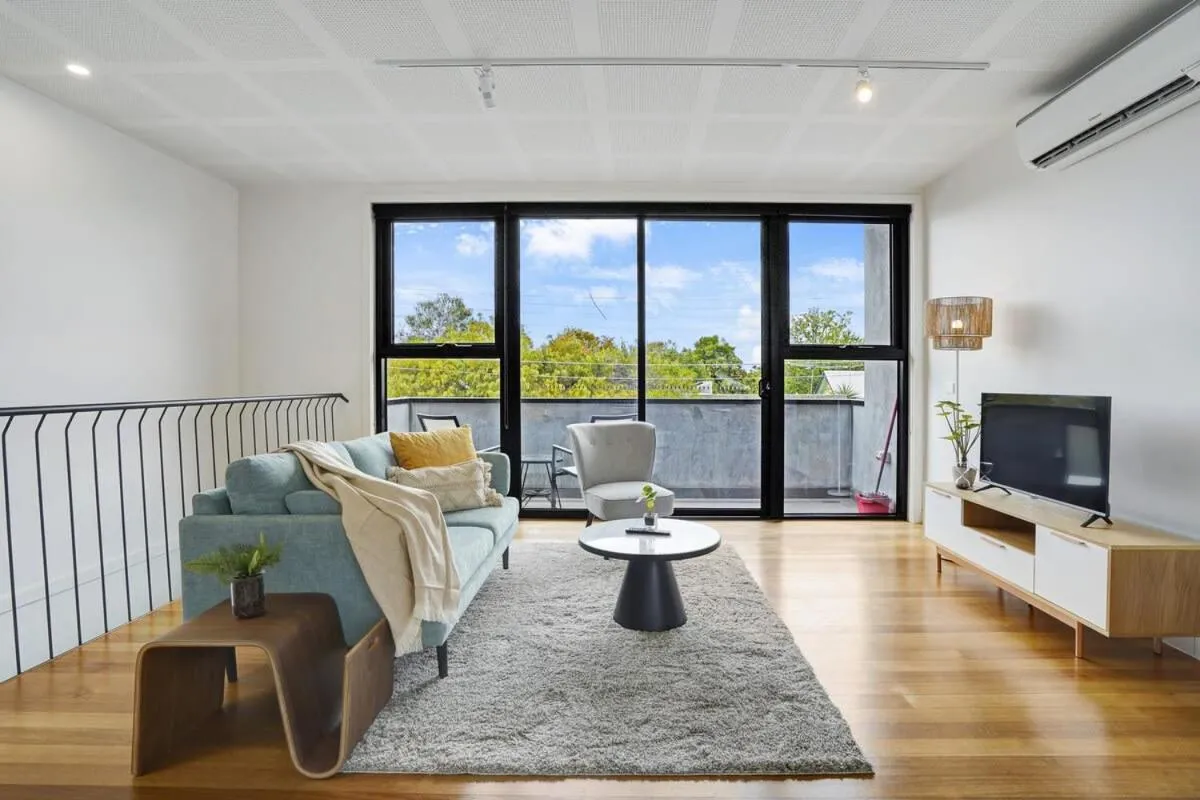 Contemporary Central Brunswick 2-Story Townhouse* — 5