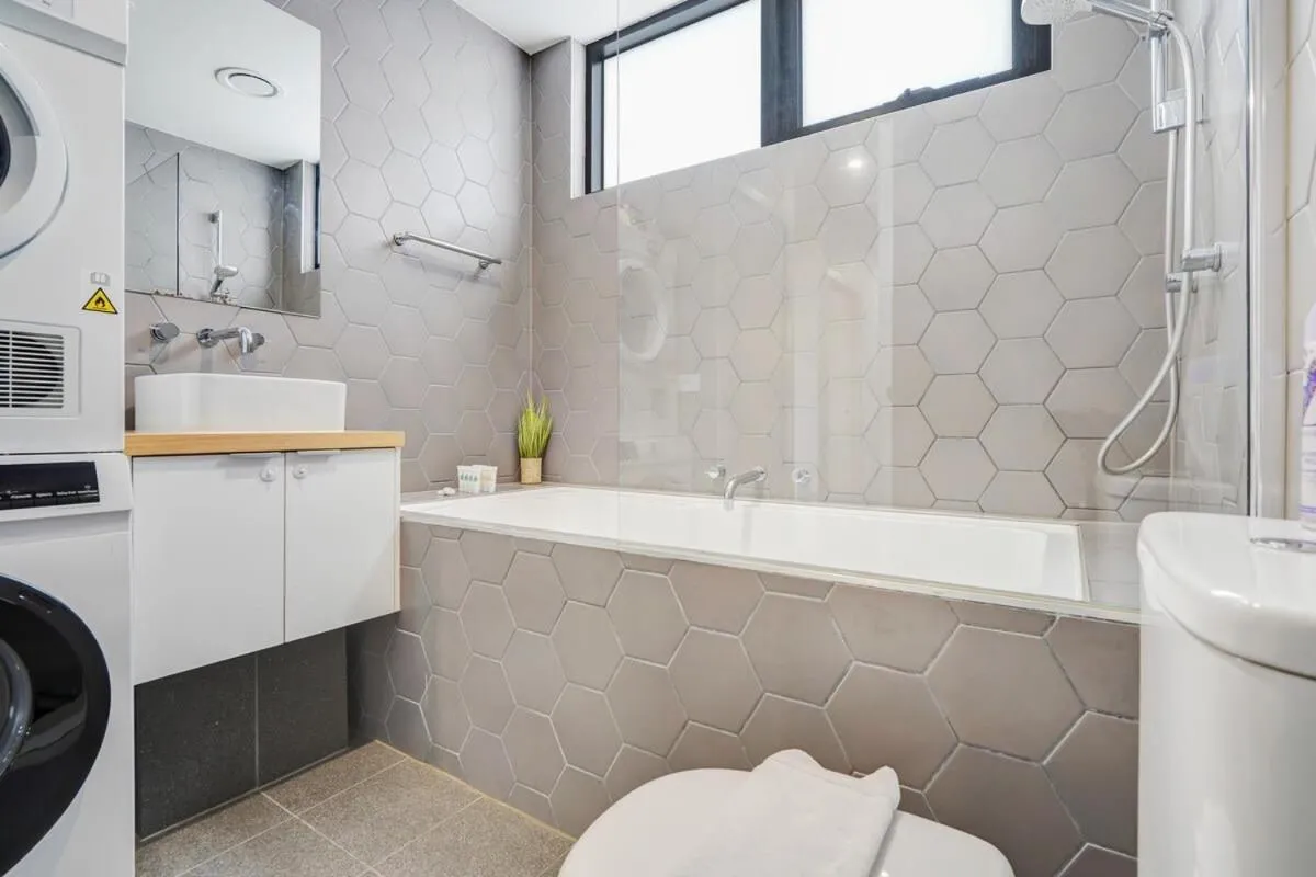 Contemporary Central Brunswick 2-Story Townhouse* — 3