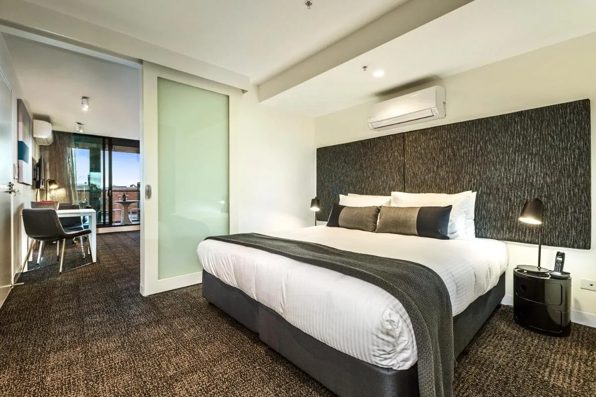 Corporate Living Accommodation Abbotsford — 2