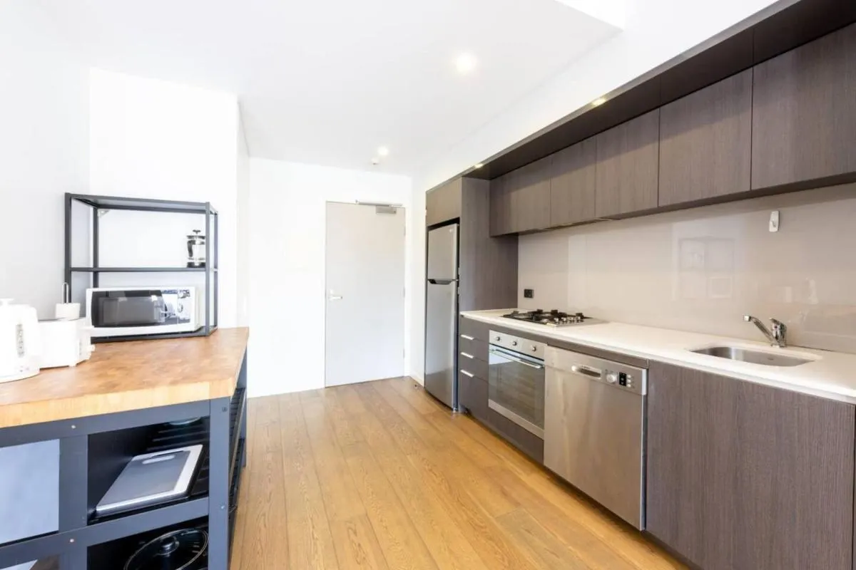 Cozy 1Bed Unit in leafy Carlton – 10 mins from CBD — 4