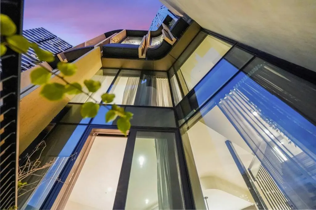 Delicated Loft in Central 2Bed 2.5Bath 2Carpark