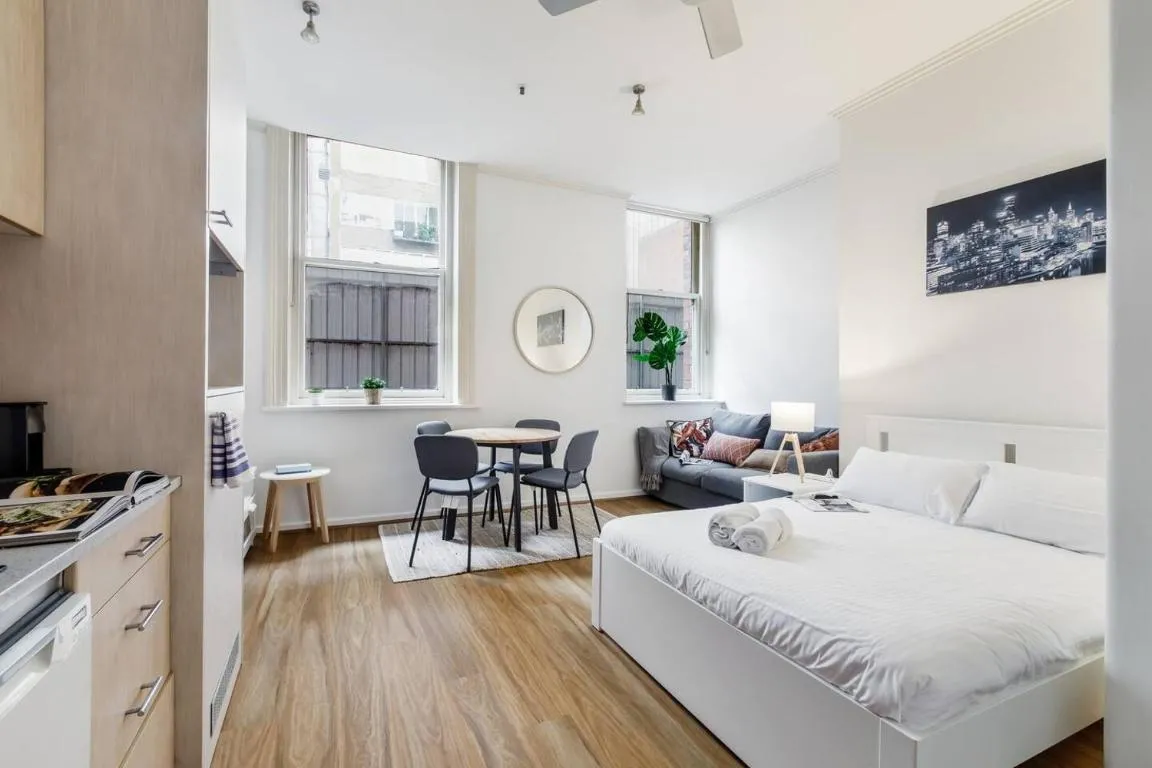 Deste Studio – A Modern Boutique Lifestyle Suite