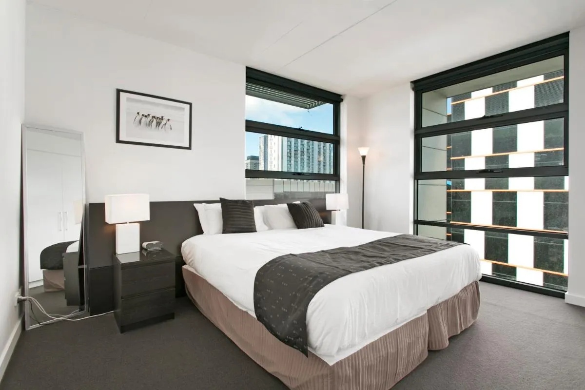 Docklands Private Collection – Digital Harbour — 4