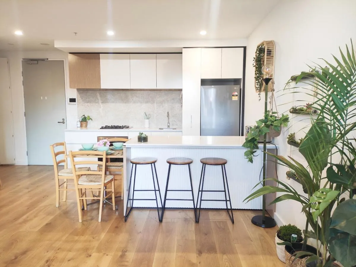 Dreamy Nature Apt in Free Tram Zone with Garden Views & Free Parking — 5