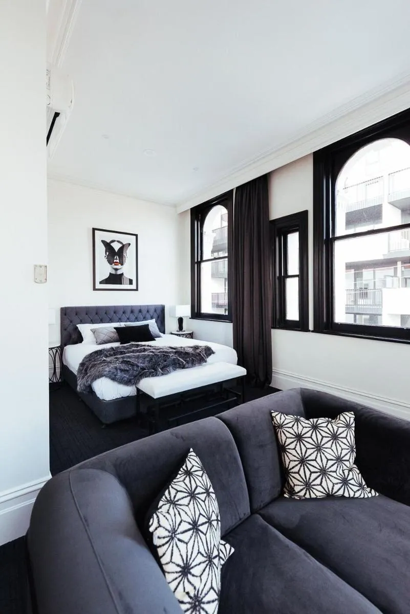 East Brunswick Hotel — 4