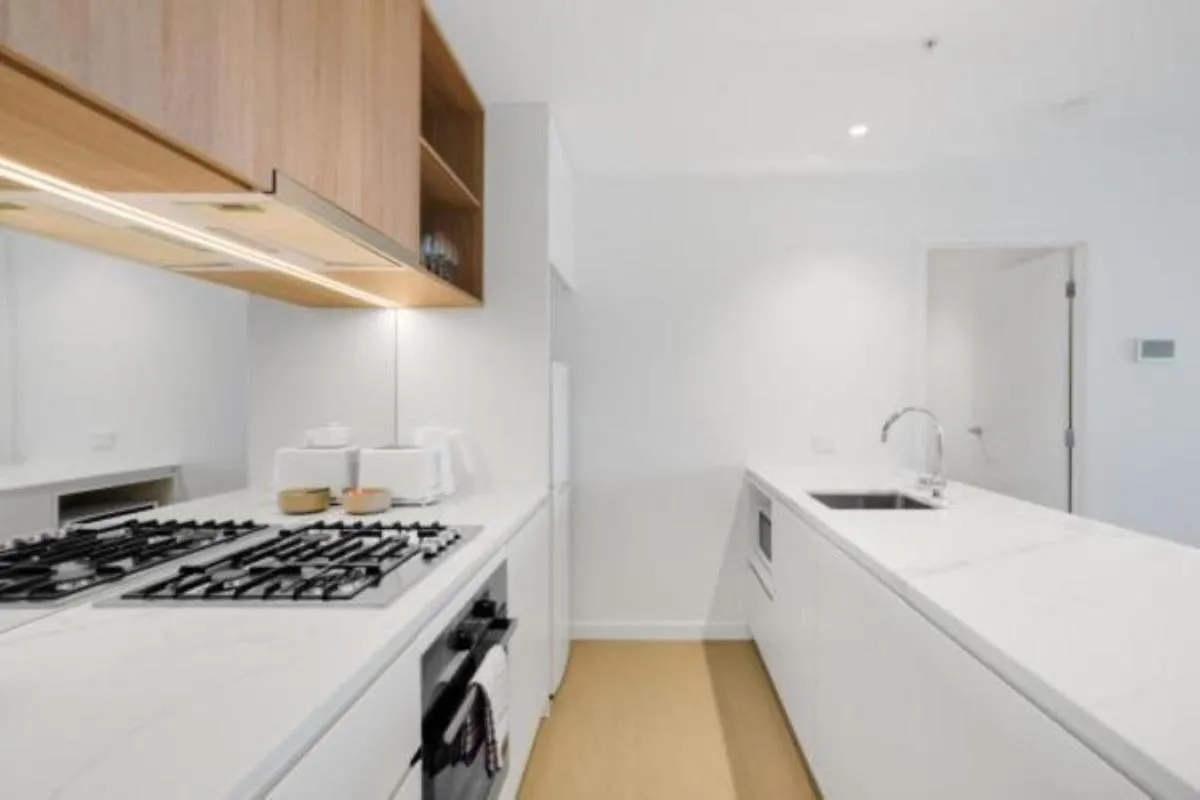 Elegant Stature Building Luxury apartment — 5